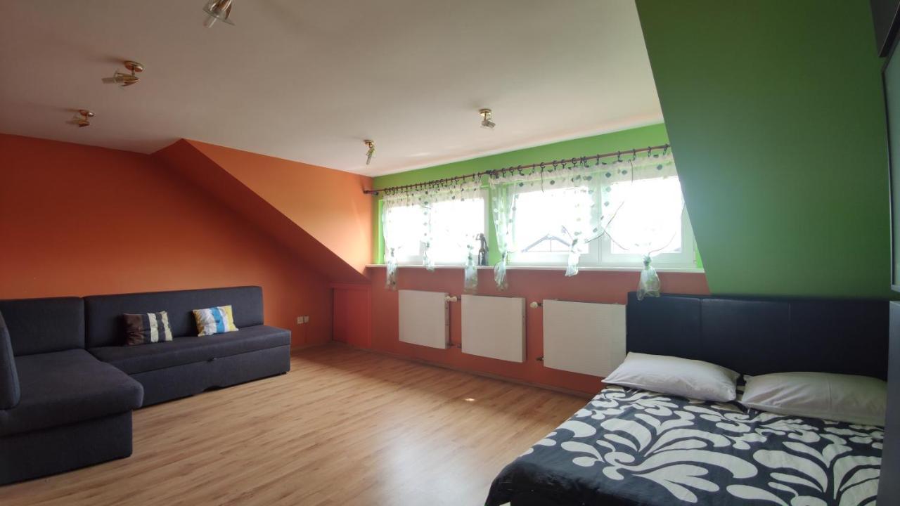 Mieszkanie - Dom 200 M Od Morza Villa Dziwnow Bagian luar foto