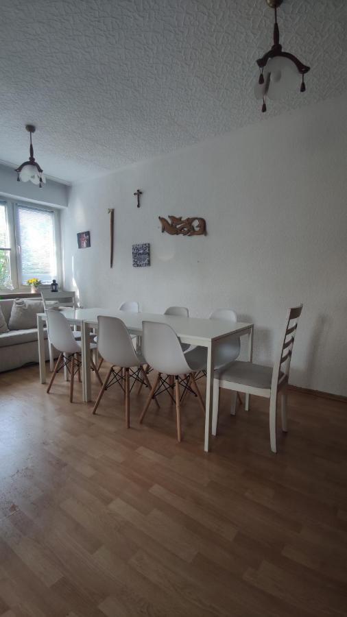 Mieszkanie - Dom 200 M Od Morza Villa Dziwnow Bagian luar foto